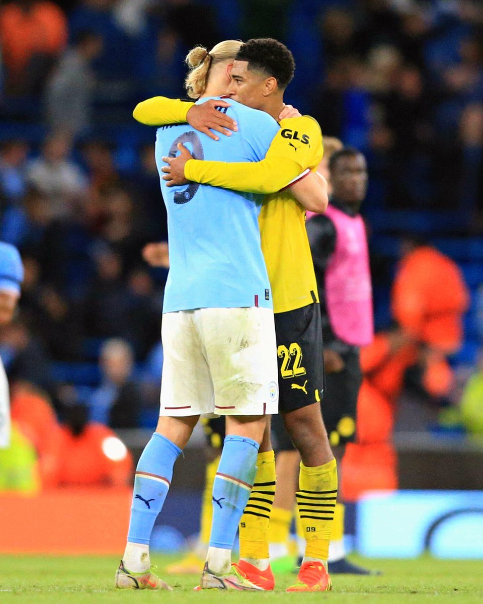 SportsRation's tweet image. Haaland🤝🤝Bellingham
Absolute ballers, made in Dortmund
#MCIBVB