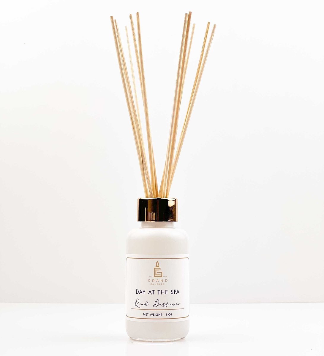 grandcandles's tweet photo. ★★★★★ "This smells divine! It looks beautiful, expensive. Brandon responded lightening fast to messages. I'll be back for sure!" Renée https://t.co/EBWP2jA4Zs
#happycustomer #5stars #grandcandles https://t.co/Cvlun5Ocp3