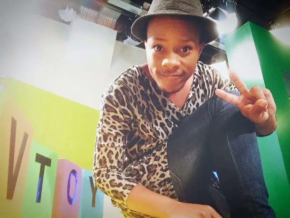 UrbanBrewStudio's tweet photo. The untimely passing of the former @YotvLive presenter, Lumko Johnson a.k.a "Lumkeezy" has left us heartbroken 💔.

Thank you for sharing your love and light with us over the years. RIP @LumkoJohnson, you'll forever be in our hearts 🕊 .

#RIPLumkoJohnson #goodbye #YotvLive https://t.co/utVQV8bwPN