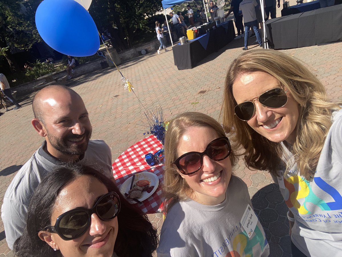lizburketv's tweet photo. Had a blast at the Lawrence Herbert School of Communicationโs Welcome Back BBQ on Hofstraโs campus today! It was a great way to connect with students and colleagues.๐
@HofstraU
#hofstrauniversity #welcomeback #bbq #fallsemester2022 https://t.co/ZfwI4bnhDB