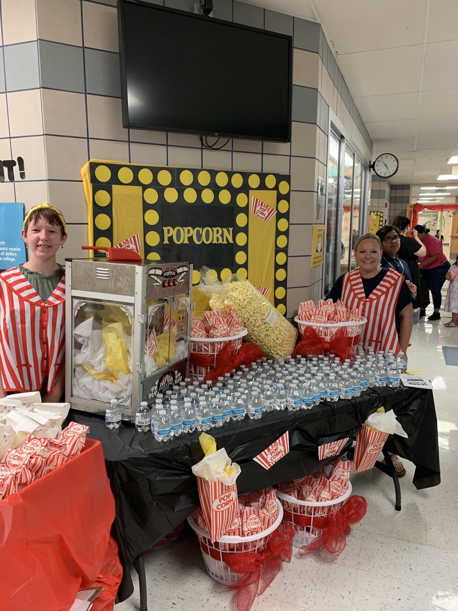 BenbrookFWISD's tweet photo. It was a great Open House! thank you Benbrook Families for supporting your students! https://t.co/DWDovzZzxN