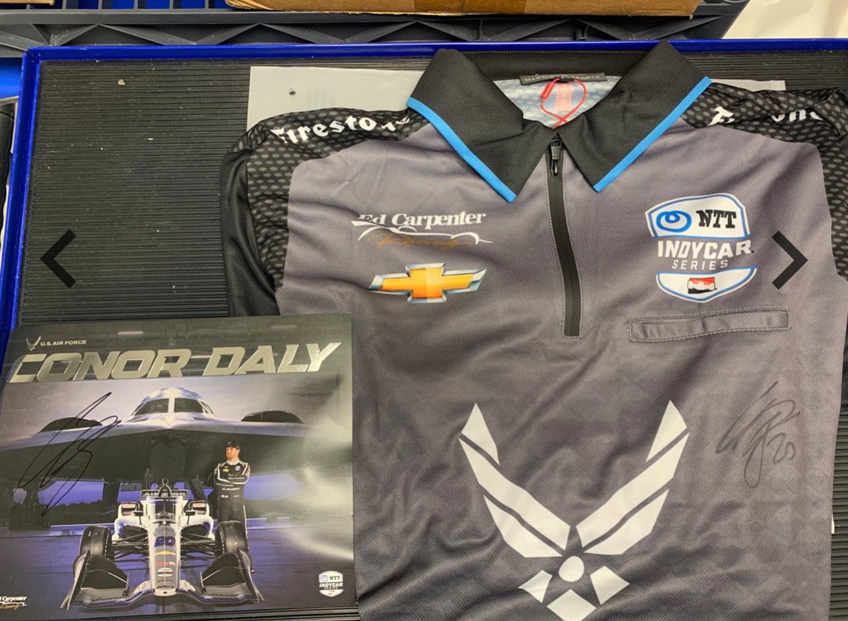 IMPDNW's tweet photo. If you’re unable to attend the Cruisin’ with Cops Car Show this Saturday you can still get in on all the auction deals. Scan the QR code to begin bidding. You can bid on a Shaquille Leonard autographed jersey, restaurant gift cards, golf outings, and more! #TheGreatNorthwest https://t.co/R1c4cSIz3c