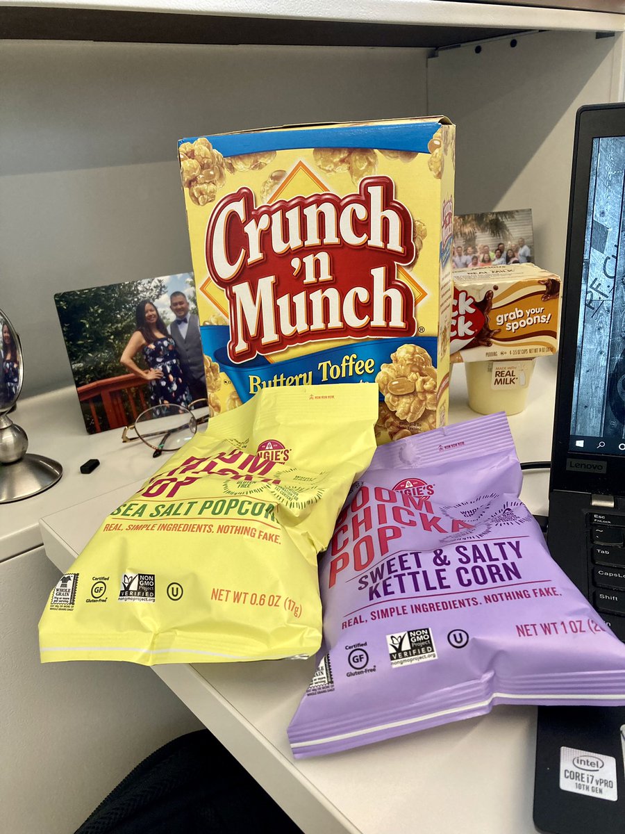 jocflojo's tweet photo. How the day started ➡️ How it ended 😍😋🍿🍪🧁🍰
#ConagraBrands #ConagraEmployee #Conagra #snackpack #boomchickapop #crunchnmunch #duncanhines https://t.co/uIDrtcHHeD