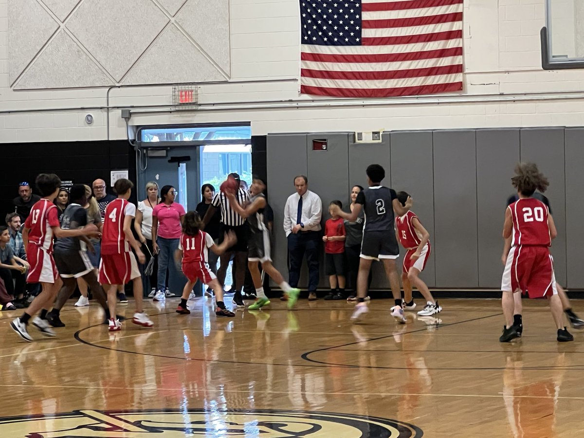 MMSTritonsAD's tweet photo. Tonight’s games against @NFMAA1 have begun! Tritons currently lead 9-0with 3 minutes remaining in the 1st. https://t.co/MI9wzv9eaP