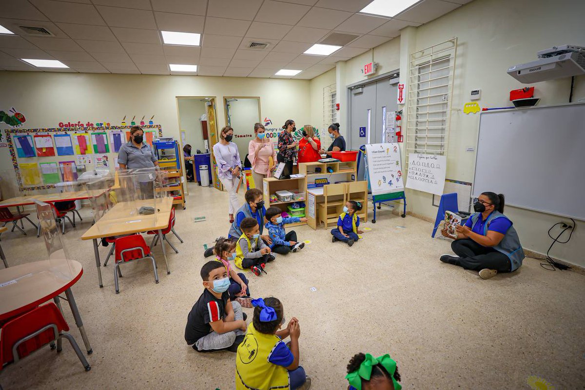 mgonzalezsj's tweet photo. Visité los Head Start de Jardines del Paraíso, School of San Juan y Brisas de Cupey y constaté el excelente servicio que nuestro equipo de profesionales les brinda a nuestros pequeños. Esta etapa es clave para un buen comienzo, ¡gracias a todos y todas! #SanJuan https://t.co/wAyanwvhtP
