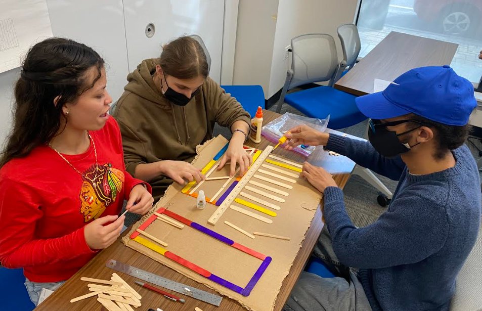 AcademyDevry's tweet photo. Collaboration, creativity, and science! https://t.co/qtt7HnB0FY