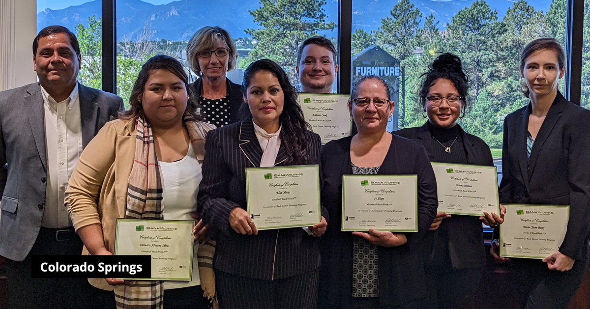 GoodwillofCO's tweet photo. Congratulations to both our Denver and Colorado Springs @BankWorksOrg graduates! We are so proud of all you've accomplished! 💙 Our next session begins soon! To request an application: https://t.co/19lJeHyoRi #BankWorks #bankingcareer #bankjobs #powerofwork #careertraining https://t.co/6pQbb8PfDj