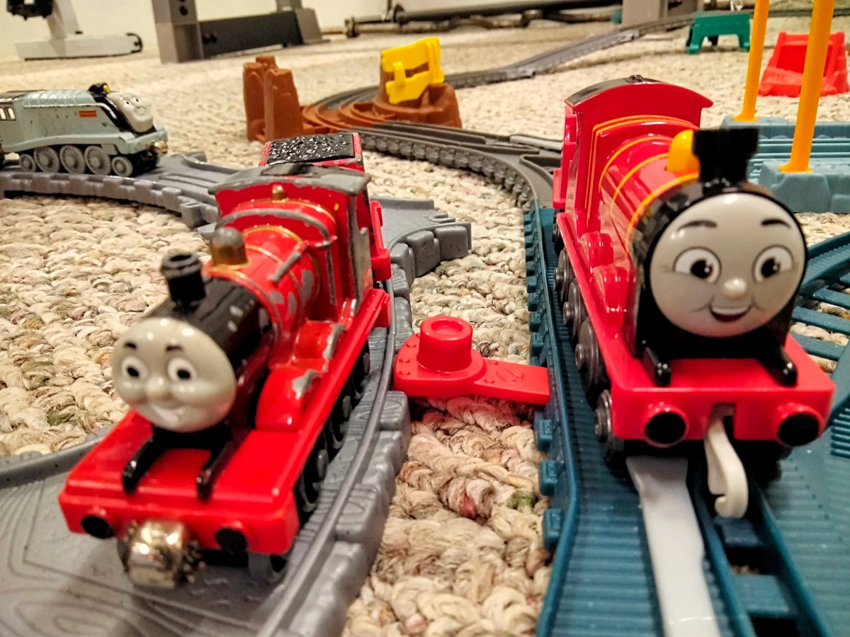 AshleyDeMoss6's tweet photo. Father and son. #ThomasAndFriends #AllEnginesGo #TakeAlong #TakeNPlay #TrackMaster #Motorized https://t.co/QaukLEtkSX