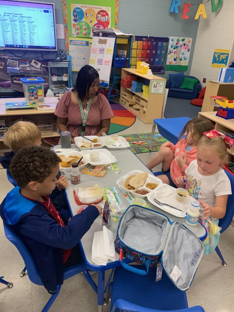 Marianne Garrett tweet media