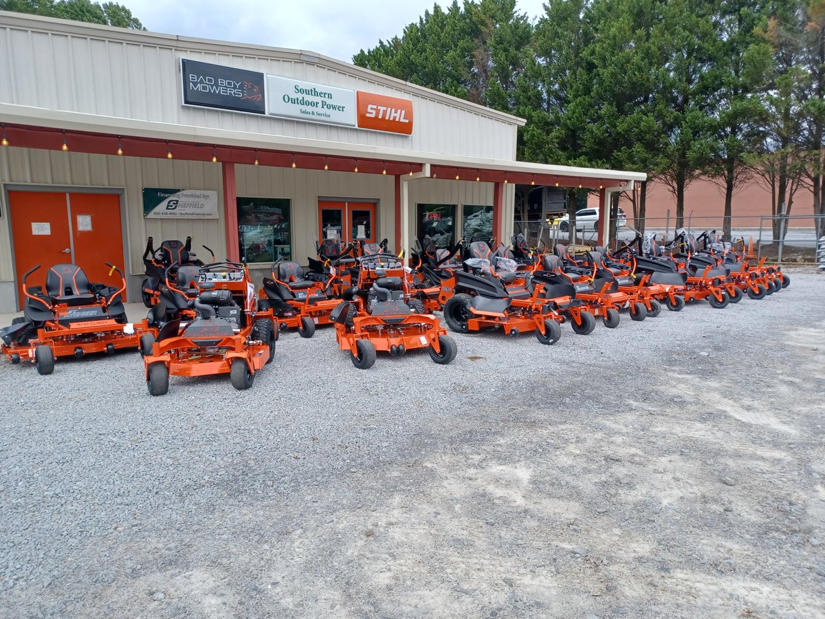 Ace_SouthernHG's tweet photo. Bad Boy mowers are in at Ace Hardware Southern Home and Garden! Come in to get yours today!

We can't wait to help you at Ace The Helpful Place! https://t.co/QDyxLNrBWC