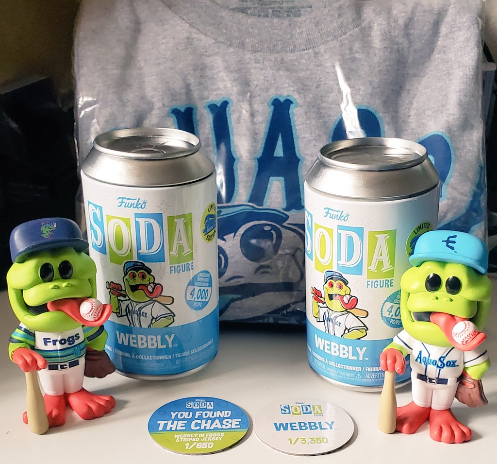 WhoaWhoaWilky's tweet photo. Yes, its here! Lucky me, I got both the chase and common. Thank you @EverettAquaSox for having the Webbly soda online. Since, I couldn't make it to the game.
#aquasox #FunkoSoda #Funko #FunkoFunatic #webbly #everettaquasox https://t.co/rnLeDiNAqV
