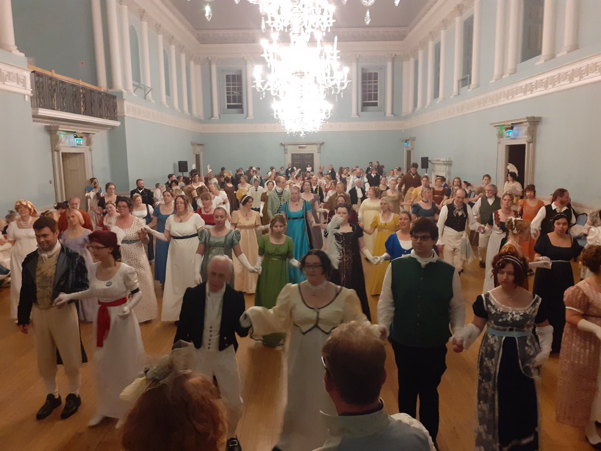 Pump Room Trio tweet media