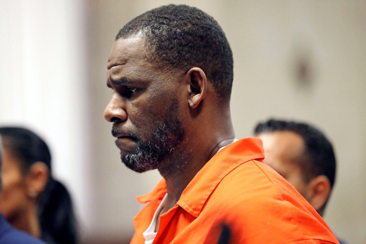 PopCrave's tweet photo. R. Kelly found guilty on 6 sex crime charges in Chicago, including producing child sexual abuse imagery and coercing minors into sex acts.

Kelly was sentenced to 30 years in prison last year after a Brooklyn jury convicted him of racketeering and sex trafficking charges. https://t.co/rFxy5xkIJj