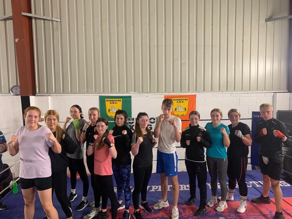 DunboyneBoxing's tweet image. Thanks to St Bridgets of Kildare town for dropping in tonight for some brilliant rounds. We’ll done cracking spars 🥊🥊🥊🥊