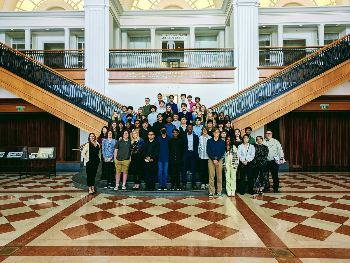 HSEOrchestras's tweet photo. What an incredible day at the Indianapolis Violin Competition! Thank you for giving our students such a rewarding opportunity. They were in awe! @ViolinCompIndy @HSEPrincipal https://t.co/IKfVDPiw7x