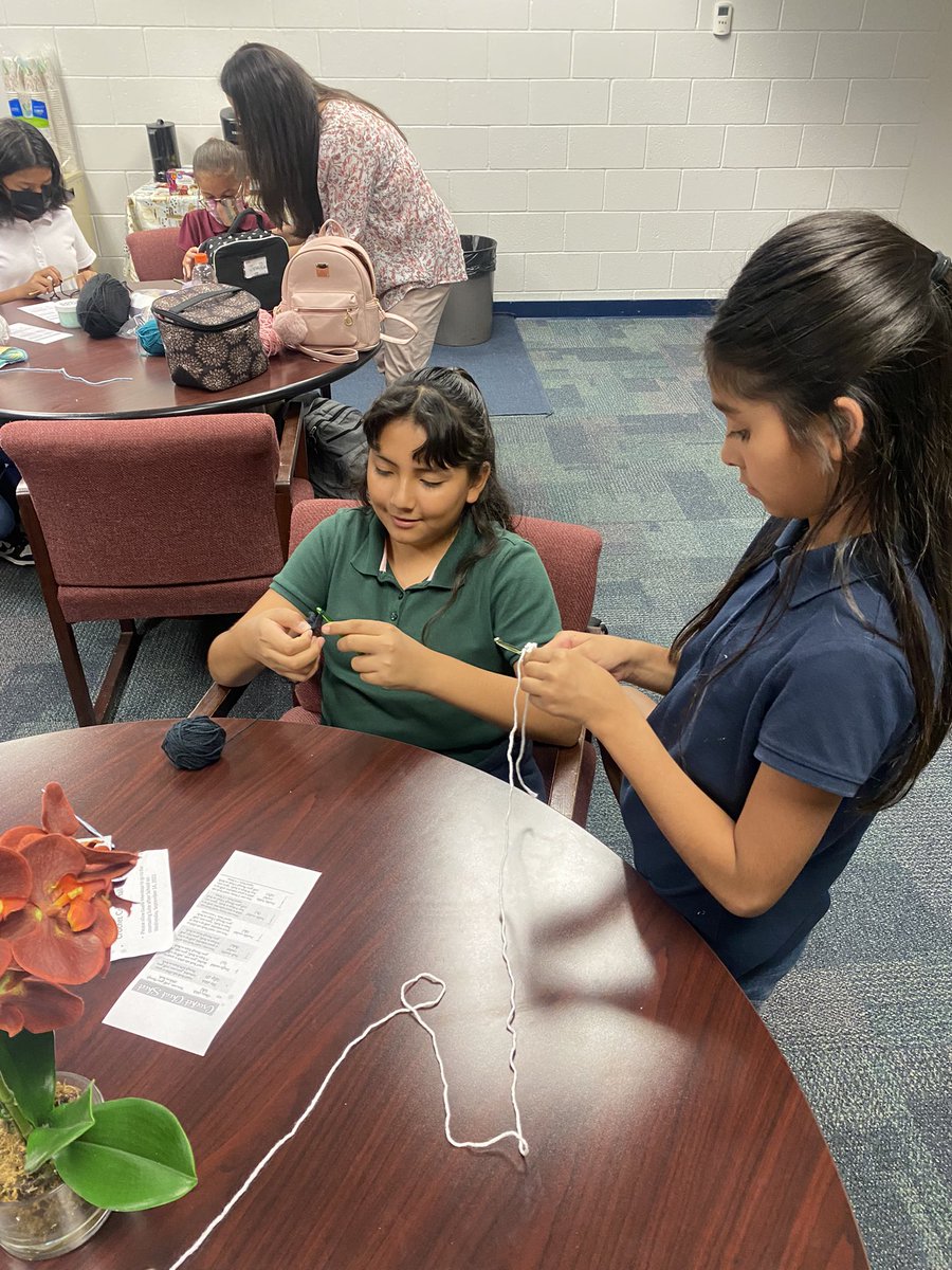 Crystal Rios tweet media