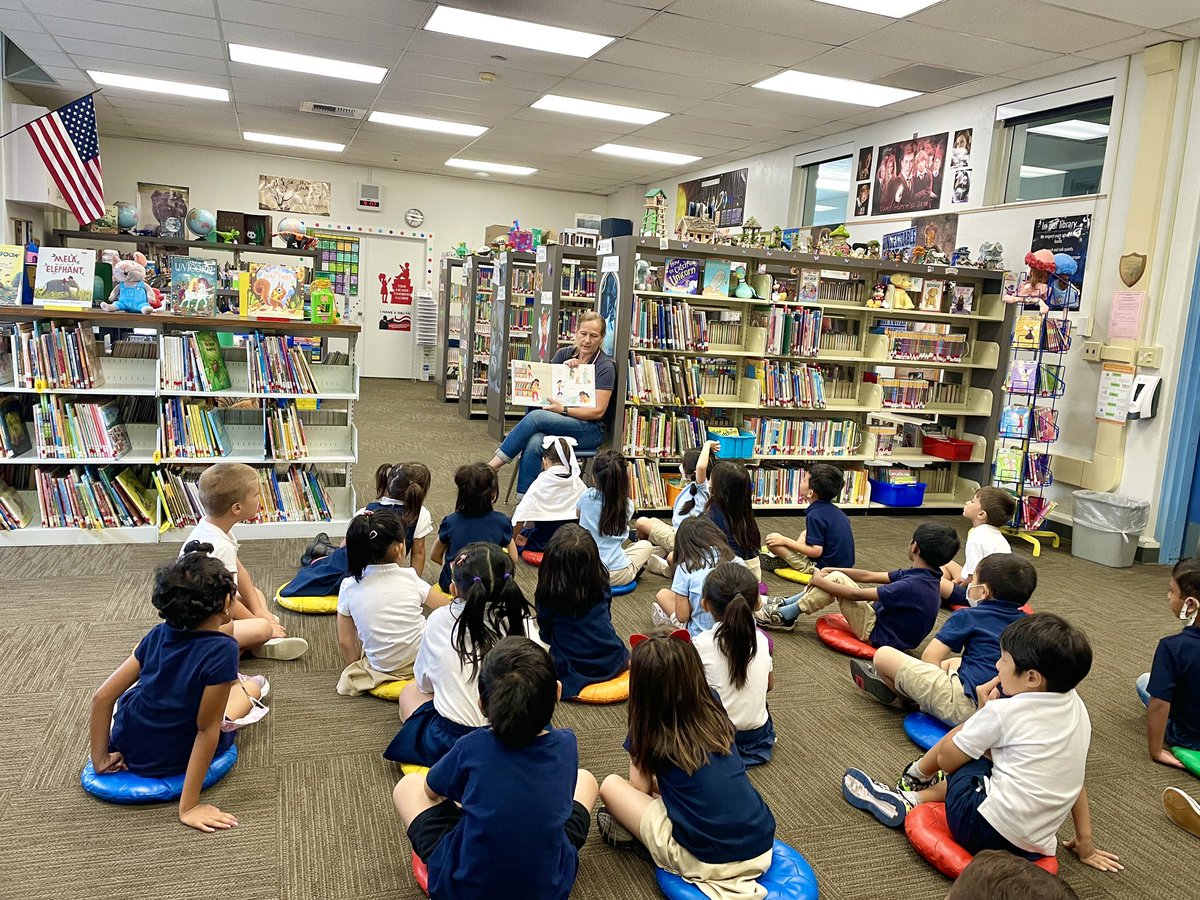KinderKeating's tweet photo. To our one and only best librarian ever…@IwonaEngl CONGRATULATIONS on Rotary Teacher of the Year. You are well deserving of this honor. You give selflessly and create a culture of curious readers and learners. Well deserved! You should be proud. @ArcadiaUnified @HollyDolphins https://t.co/Ojv7iRiQeP