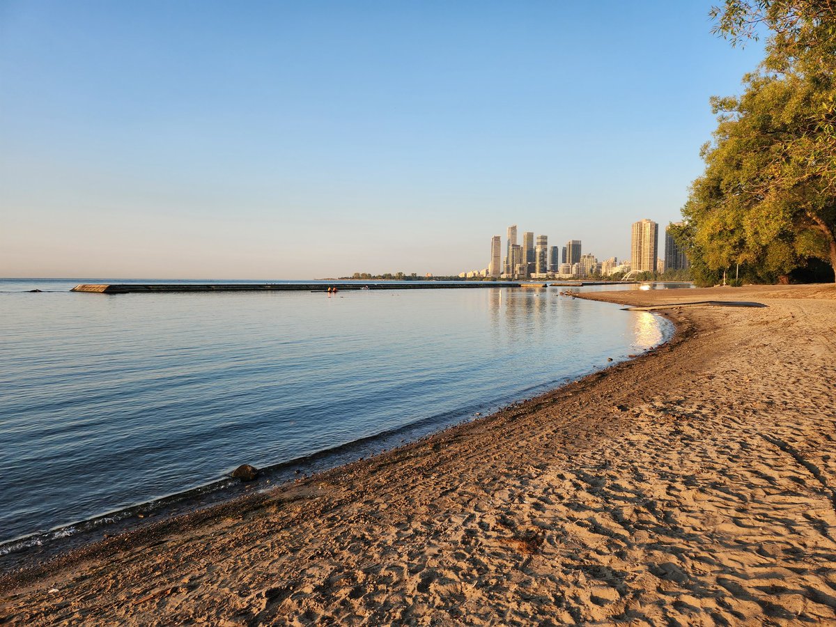 EdRubinstein's tweet image. Started the day with a #run along #LakeOntario and through #HighPark. Good morning #Toronto!