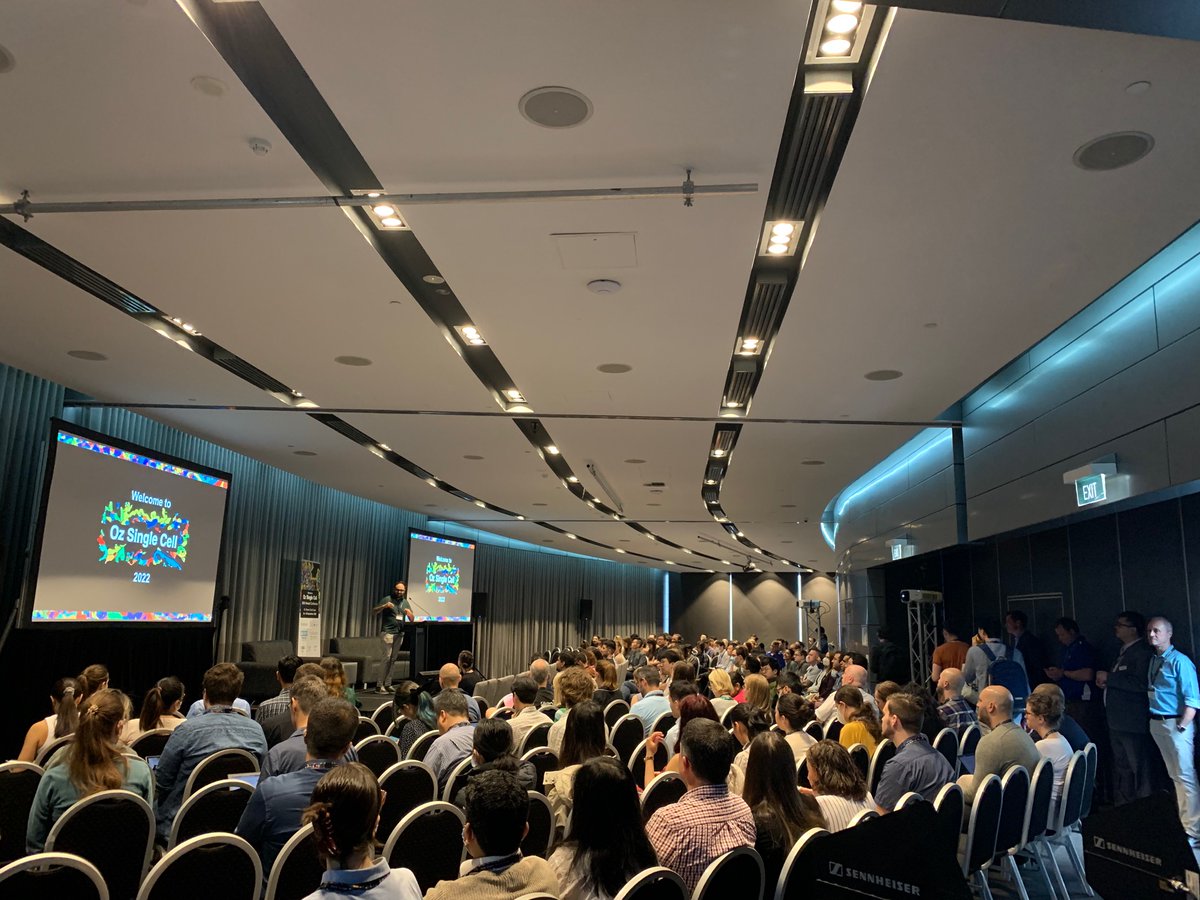 Quan_Nguyen_UQ's tweet photo. Welcome to day 2 #ozsinglecell, fully attended, exciting science and interactions https://t.co/OnOtdFDVZ5