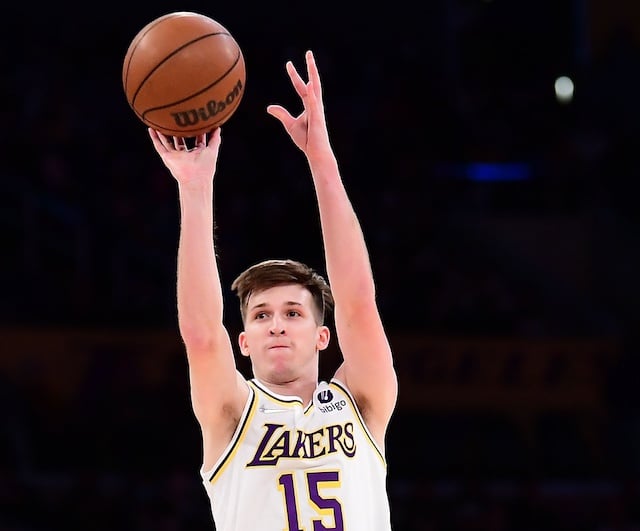 LakersNation's tweet photo. While Austin Reaves will be accepting of any role, he set a goal of making the Lakers' starting lineup this season.
https://t.co/k9Uhwqebj0 https://t.co/n2MYjgTTmW