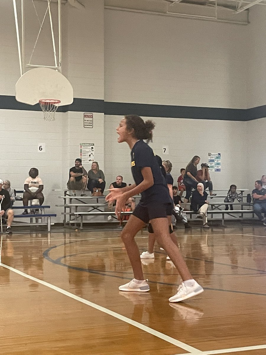 CoachGraves21's tweet photo. Great work tonight our JV and Varsity volleyball teams really know how to put the team in team work! https://t.co/yA6i5FSToS