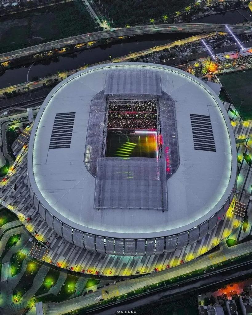 DediMulyadi71's tweet photo. Jakarta International Stadium (JIS) menjadi kebanggaan warga DKI Jakarta. Kita harus menjaga dan merawat karya anak bangsa ini dengan baik. Selamat Pak Anies, sudah menjalankan tugas dengan baik sebagai Gubernur DKI Jakarta

Foto : berbagai sumber https://t.co/1PDKg4K6t0