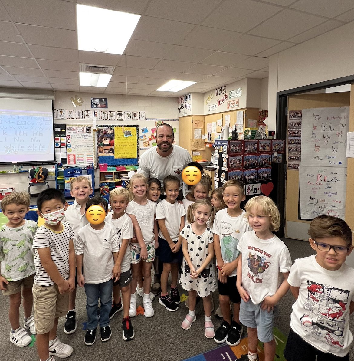 Victoria A. tweet media