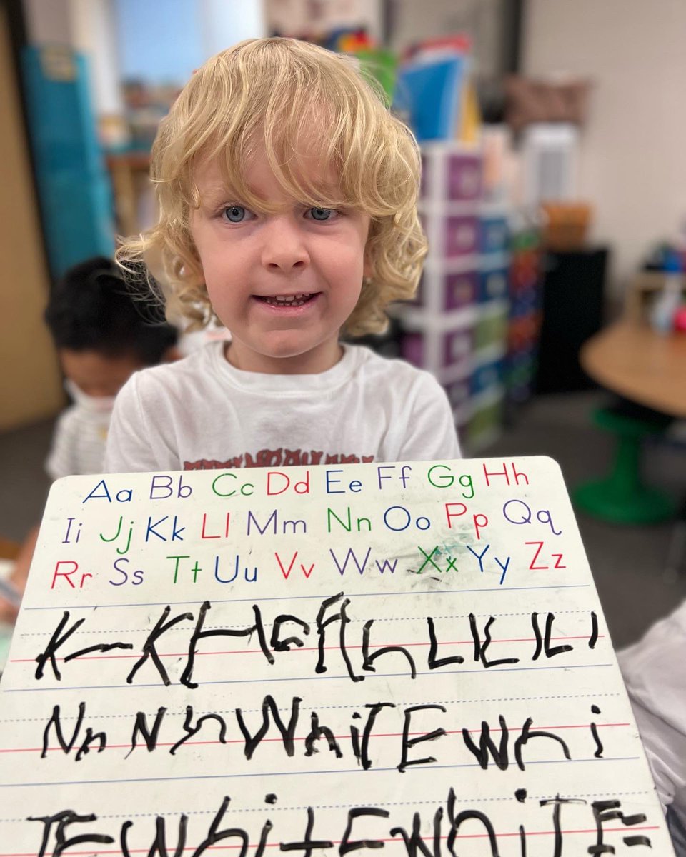 Victoria A. tweet media