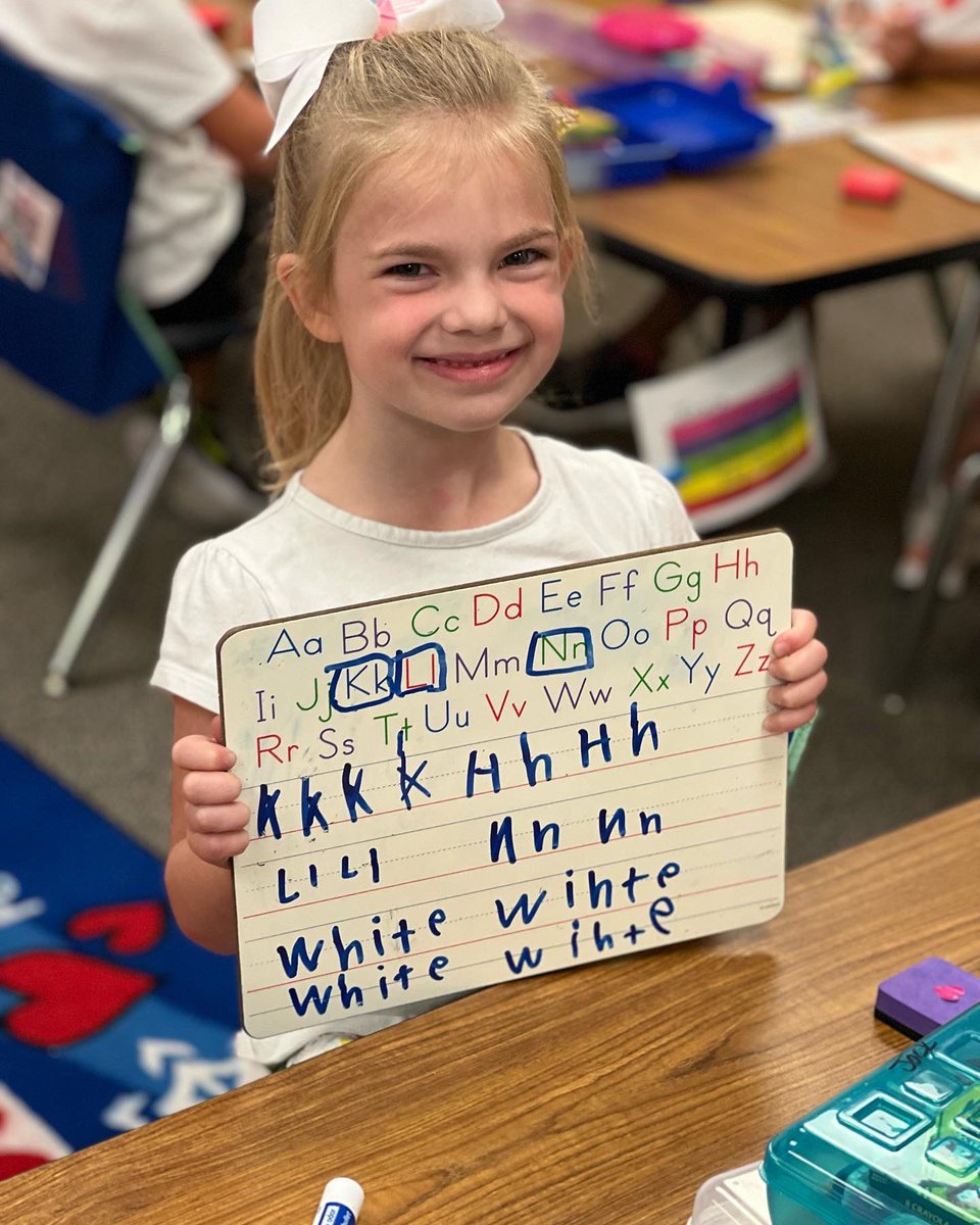 Victoria A. tweet media