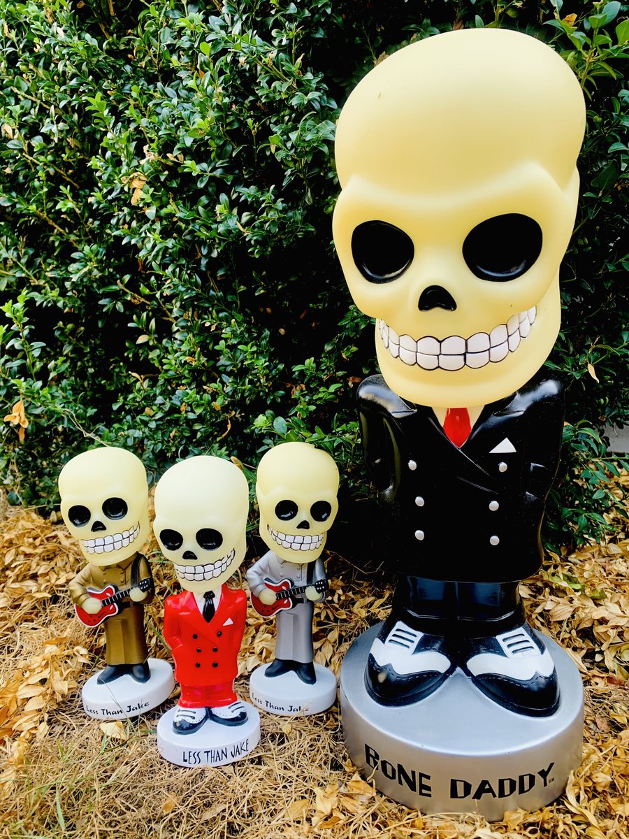 Cynthia49810055's tweet photo. @OriginalFunko Day 3 #FavoriteFandom #funkophotoadaychallenge #FunkoFamily #funko #bonedaddy https://t.co/7kbZ7npBwj