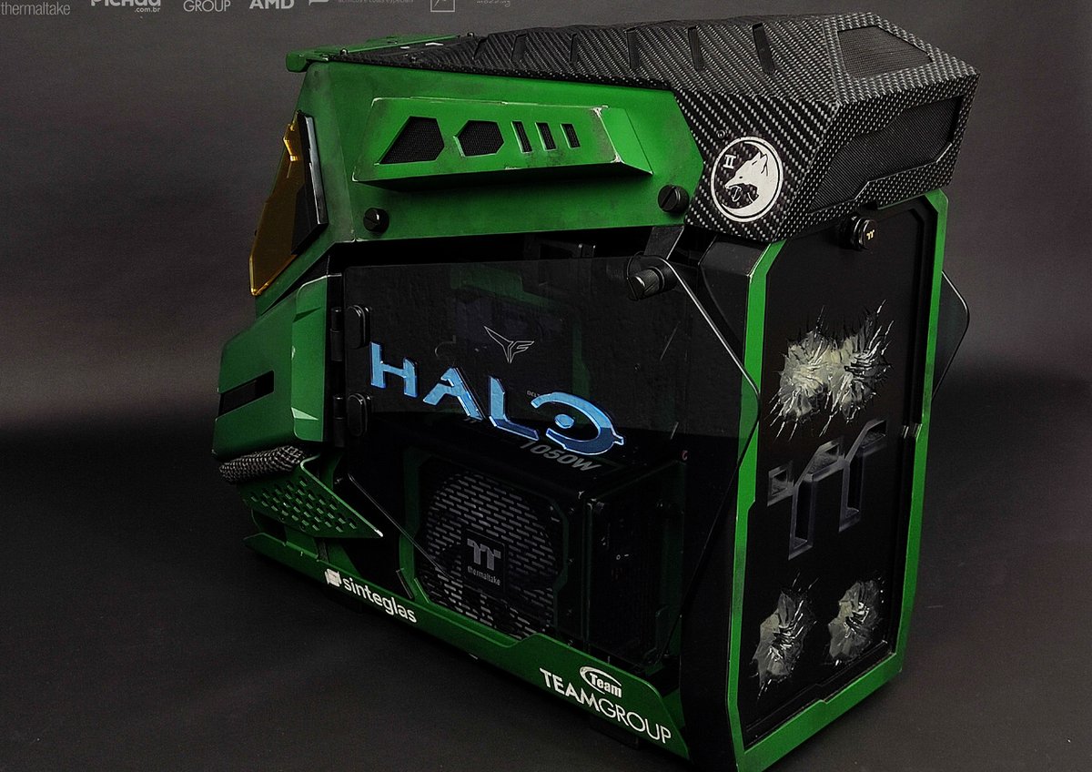 thermalatino's tweet photo. Douglas Alves Modding nos sorprende nuevamente con el modding de este AH T200 con temática de la serie Halo de @paramountplus . 🔥🔥
Te gustaría jugar en el?
# #ttbuild #Thermaltake #pcgaming #pcbuild #hardware #ttmod #modding https://t.co/jTG1pIHwS8