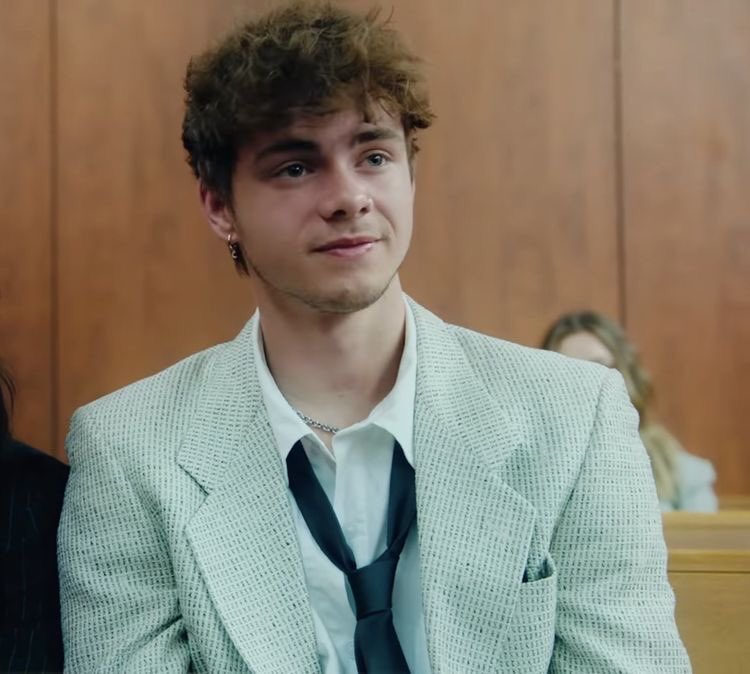 archbesson's tweet image. Corbyn Besson at Quinn’s XCII “Backpack” Official Music Video