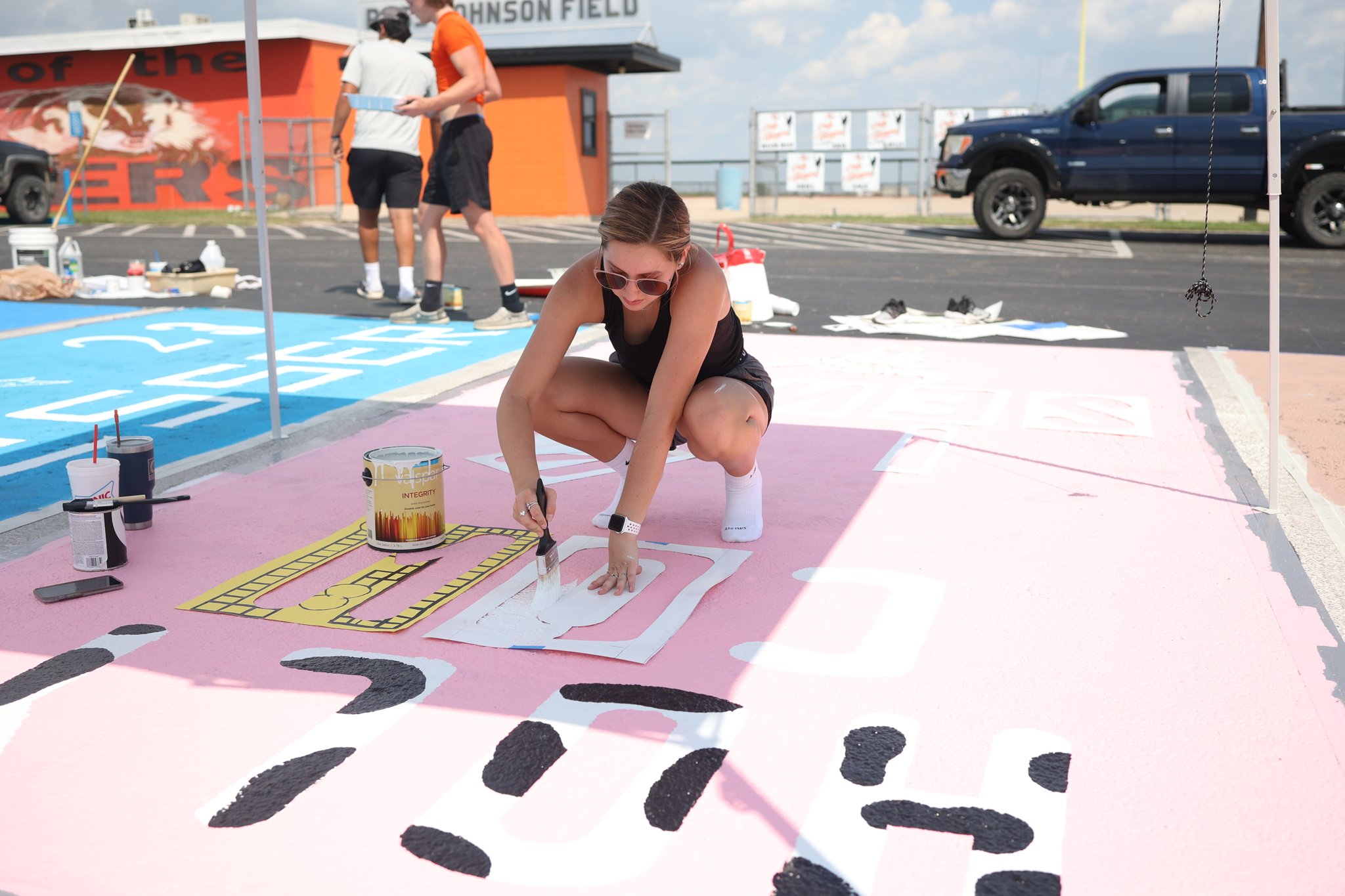Karnes City ISD on Twitter "KCHS Seniors paint it orange...amongst