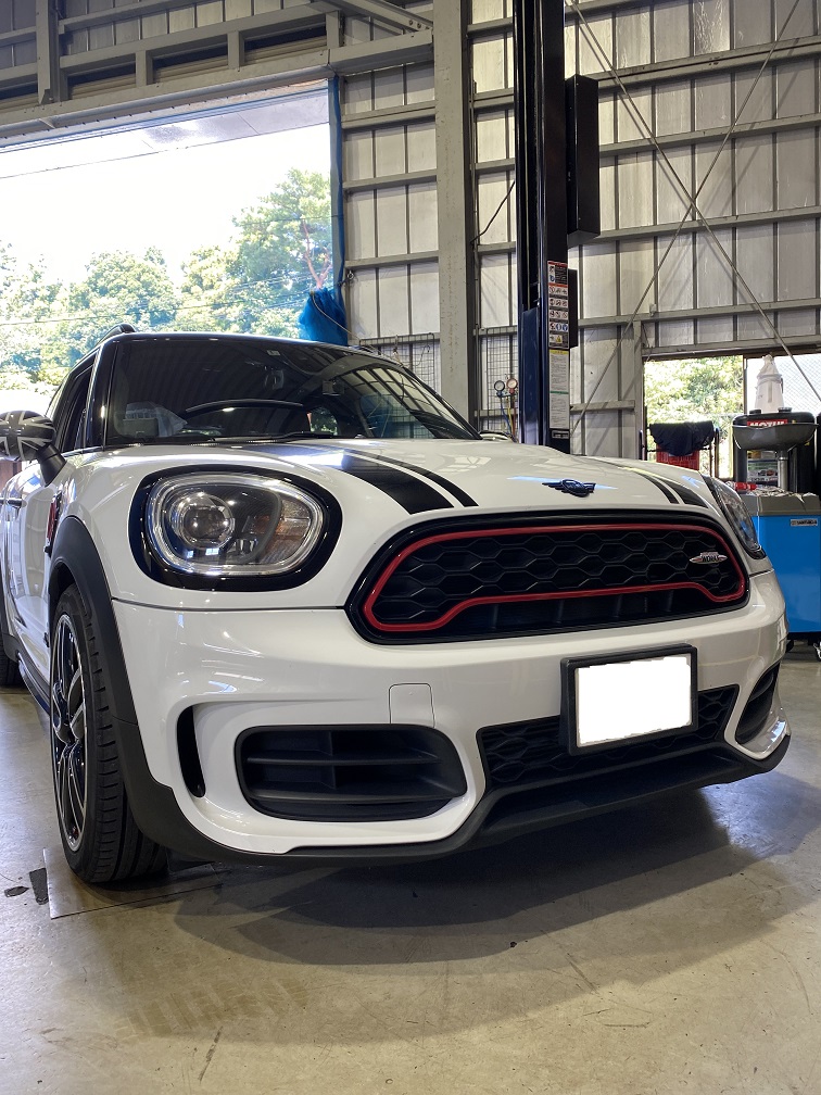 sevenknotmini's tweet photo. こんにちは！セブンノット野田店です。
ミニ F60 JCW クロスオーバー へ、BMCフィルターとレムスマフラー を取付ました！

#mini #bmwmini #minicrossover #minijcw #f60 #minicustom #sevenknot #muffier #f54 #f55 #f56 #f57 #ミニクロスオーバー #マフラー交換 #千葉県 #野田市 https://t.co/hsKUs5G0zJ