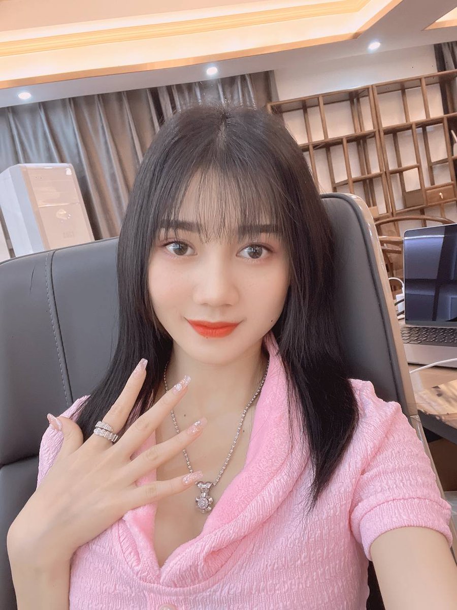 ahmnloak's tweet photo. 💗 https://t.co/nO4PcePCjE