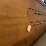 パンにのせるハムが消えた!？と思ったら引き出しに張り付いていたw