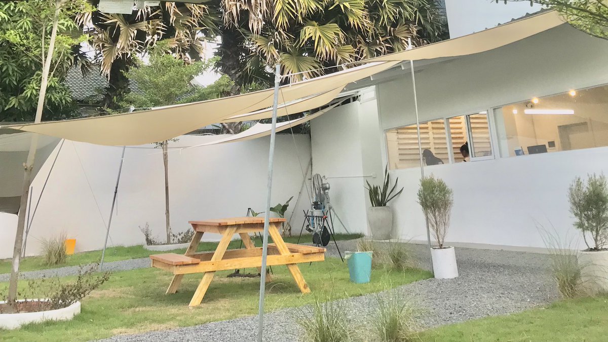 2002ishere's tweet image. 🌳🥤☁️