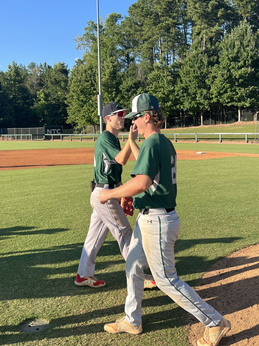 In game 2 of the PFL (Pacer Fall League) the Green team cleans up!

Green Team (1-0) - 15
Gray Team (1-1) - 6

We will be back at the USA NTC tomorrow for game 3, Green vs. White! 

#saddleup