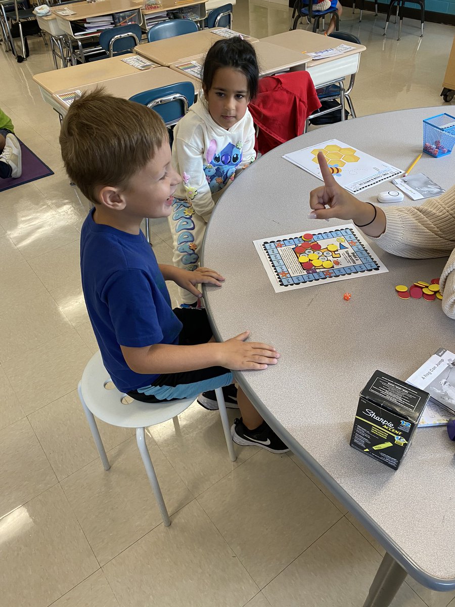 Elizabeth Jacks tweet media