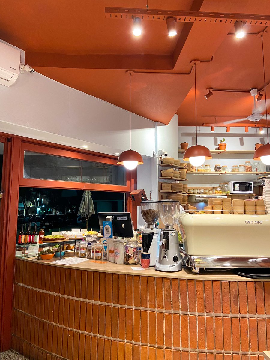 Pauuloreti's tweet photo. Barragán se lleva el puesto a mi café favorito en todo Caballito https://t.co/CSPoF23nvR