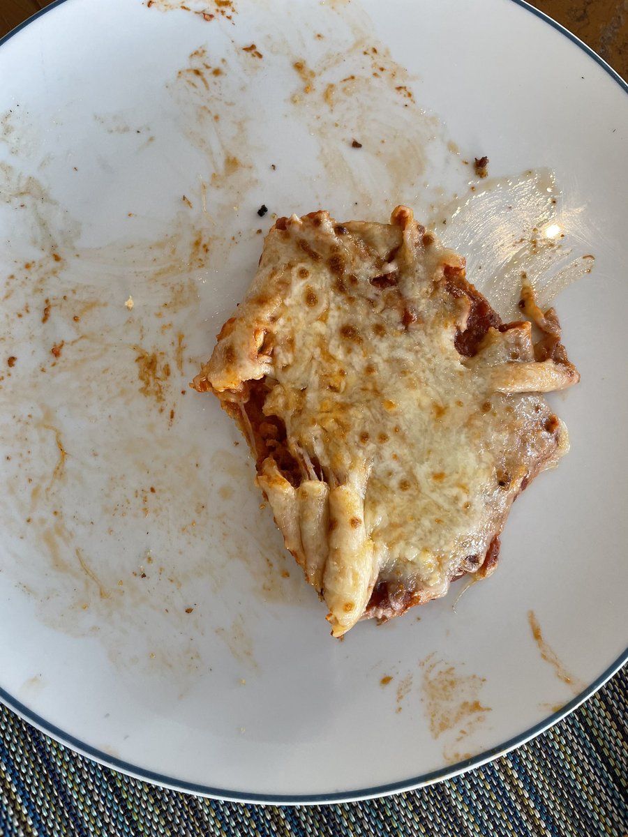 eatinglasvegas's tweet photo. I ordered this $31 #chickenparm as a joke…and what a joke it was. I’ve had Swanson frozen dinners that were tastier…and more attractive. Somewhere, Las Vegas Locally and Vital Vegas’s followers are swooning. 😏#platepresentation #Lago https://t.co/s8jBx2DTWb