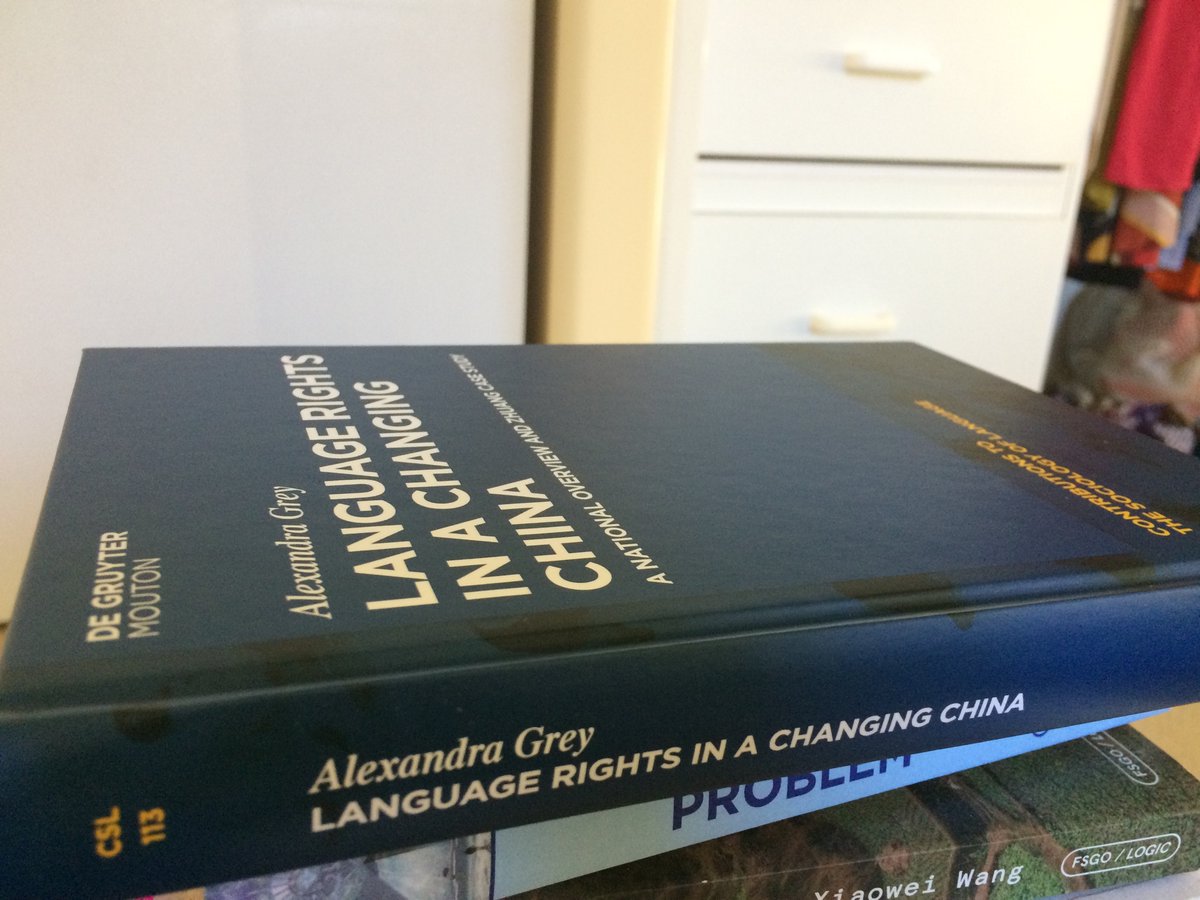 Alex_Grey_'s tweet photo. Delighted to have won the Early Career Research Excellence in Publication “FLARE”
award @UTSLaw for my 2021 book, Language Rights in a Changing China. Worth a read 😉 especially if you’re interested in Chinese society or Chinese law, or minority rights, or linguistic diversity. https://t.co/t8J8GfoO1Y