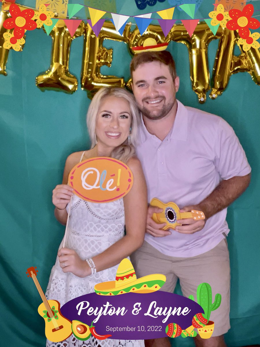 jaimee_layne's tweet photo. 💃💍🍹 https://t.co/kQEiW9DZmj