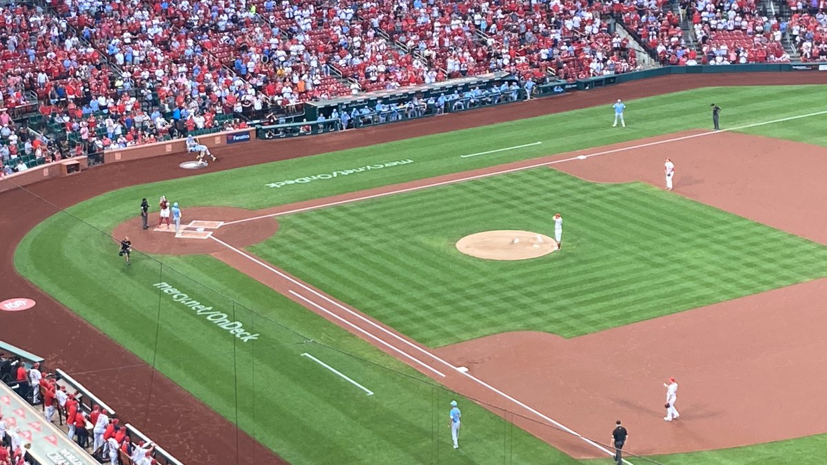 musikurt91's tweet photo. What an incredible night at the ballpark. Yadi & Waino set the record, Pujols gets RBI number 2200 and @Cardinals bring home a winner! #STLCards #BatteryMates https://t.co/jkXmwrIytJ