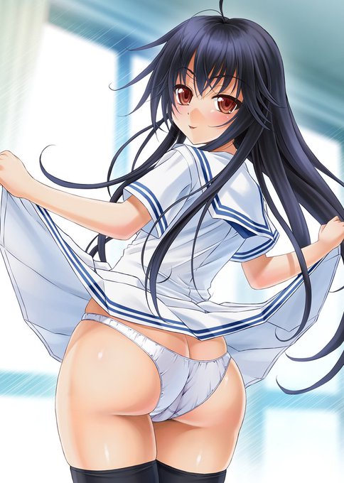 最近こういうパンツの描き方みないね 