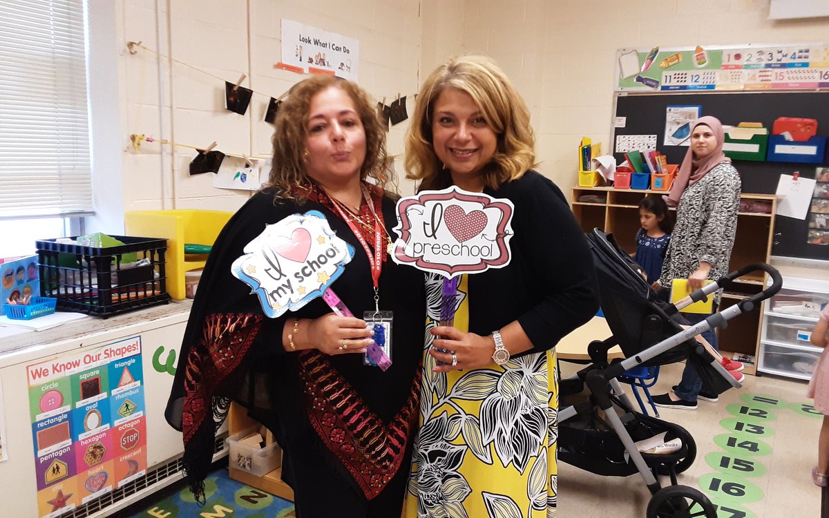 Amal_Player's tweet image. Had a blast @PlayerSchool open house .  26 out of 31 families showed up.