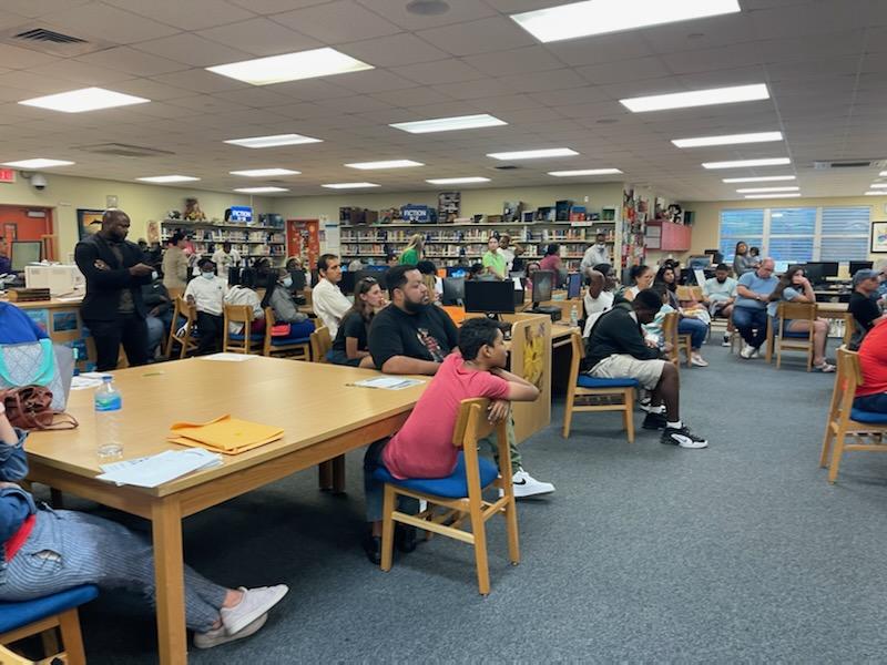 DavidLawrenceK8's tweet photo. Upper Academy Open House was AWESOME! Thank you to all the parents who came out showed their support! Thank you teachers for all that you do for our students! @DavidLawrenceK8 @MDCPSNorth @MDCPS #TeamDolphins https://t.co/50dq2ay7BM