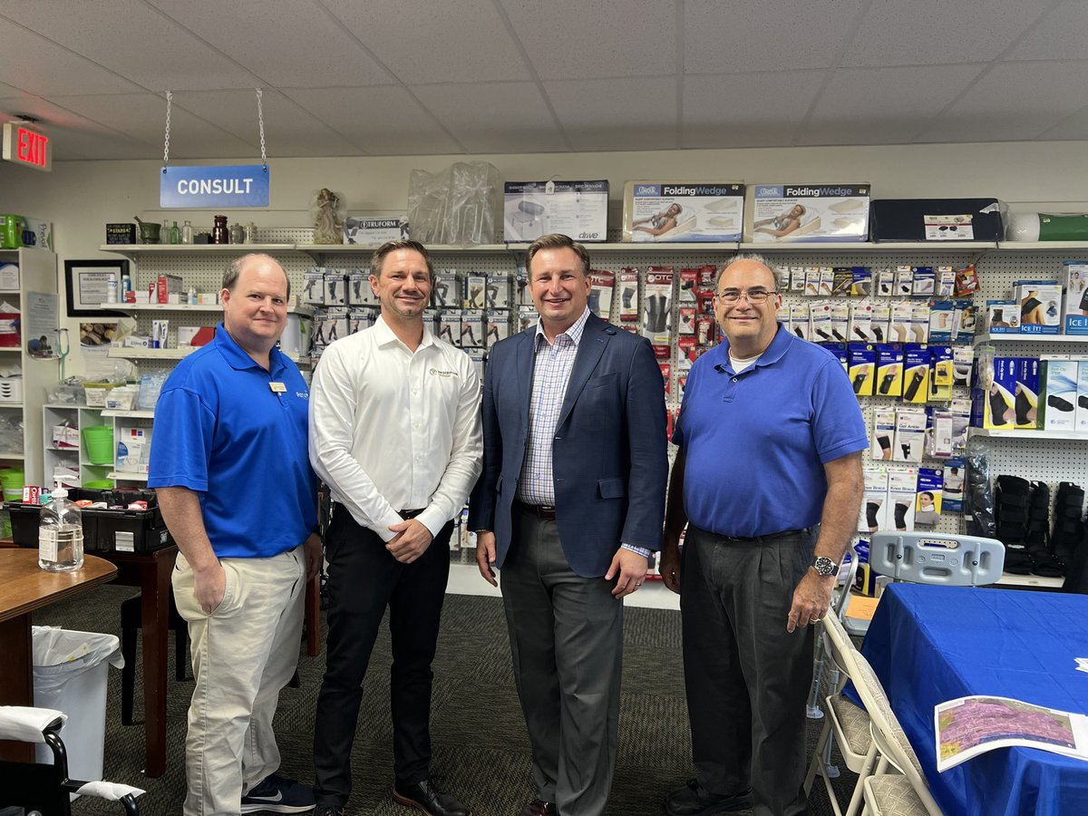 Thanks Senator <a href="/jasonbrodeur/">Jason Brodeur</a> for visiting our pharmacy today to discuss independent pharmacy and our innovative ways to provide access and quality care to our community.  Also special thanks to Mayor Art Woodruff for joining us! @Pharmview @JagsGatorsFish <a href="/CitySanfordFL/">City of Sanford</a> <a href="/_APCI/">APCI</a>