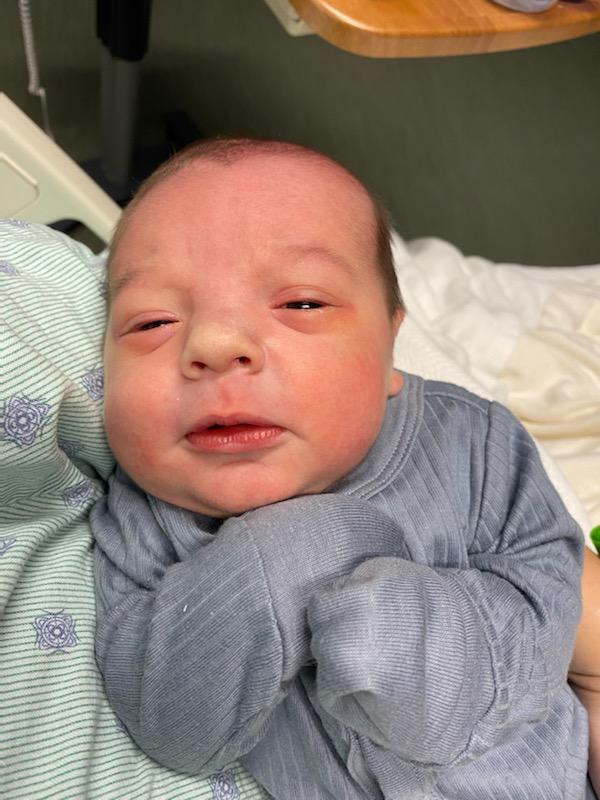 HerbHelle's tweet photo. For those who are not friends with my daughter, I would like to proudly introduce, our grandson, Christian Linus Helle-Wright
8 lbs 13 oz, 22" long
Our 8th grandkid!
#GrandparentGoals
#CutTheCords
#GetAVasectomy https://t.co/a0lrzfQ0id