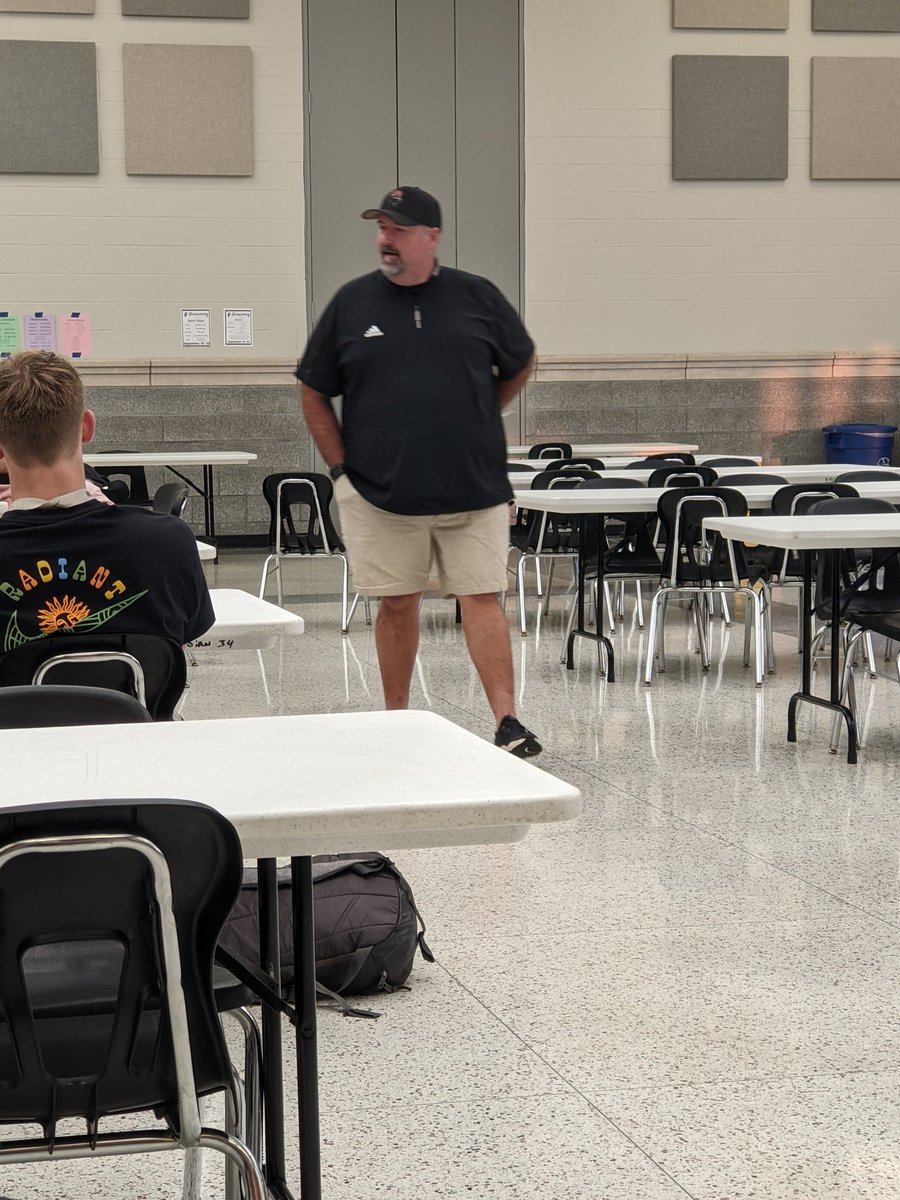 BaronFootball's tweet image. A huge thank you to JB Samuelson for coming in and talking to the guys at team dinner! It was great to have you back! We enjoyed hearing how football prepares our young men for life after high school!